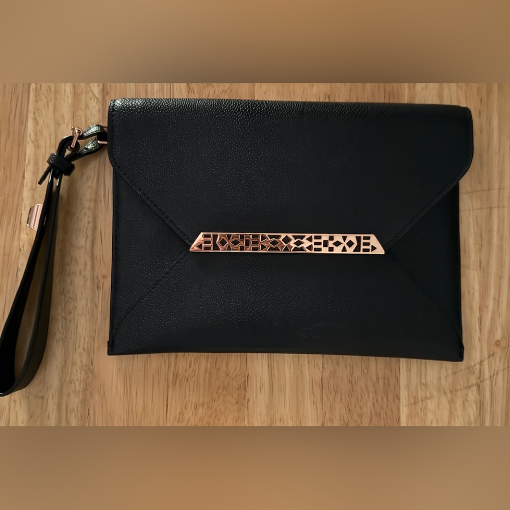 Stella and Dot Black Wristlet Clutch Wallet